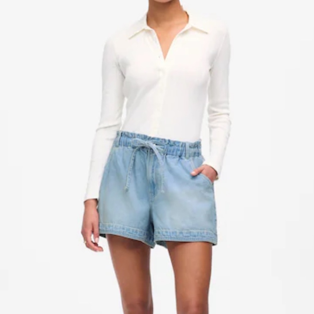 Madewell denim pull on shorts size M nwt